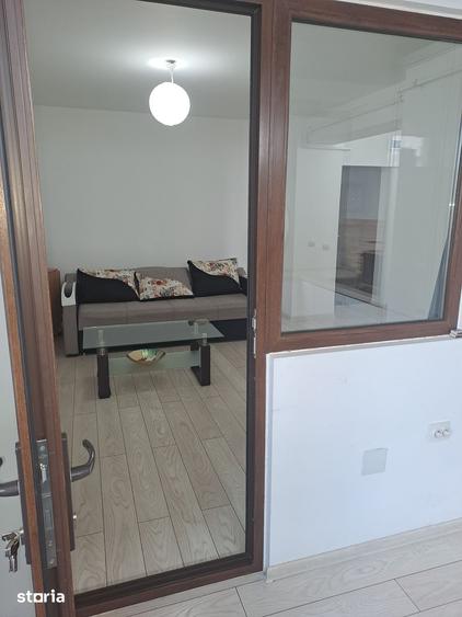Apartament cu 2 camere în Craiovița Nouă