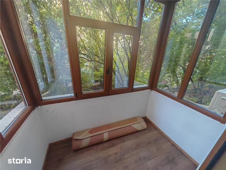 Apartament cu 2 camere semidecomandat în Dacia