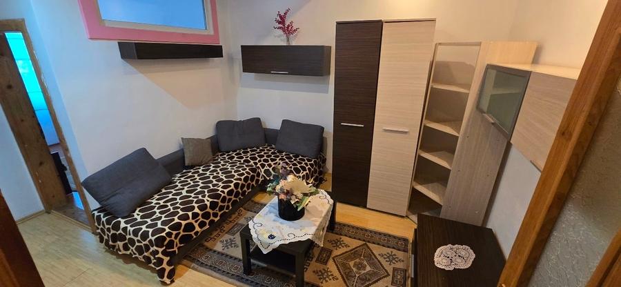Apartament cu 2 camere nedecomandat, mobilat în Ronaț