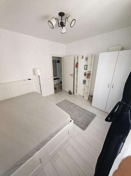 Apartament cu 2 camere semidecomandat în Chiajna