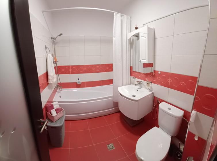 Apartament cu 2 camere decomandat în Șelimbăr
