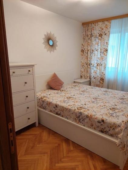 Apartament cu 2 camere decomandat, mobilat în Podul de Fier