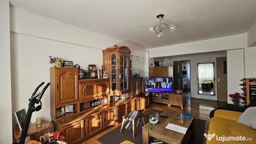 Apartament cu 3 camere decomandat în Burdujeni