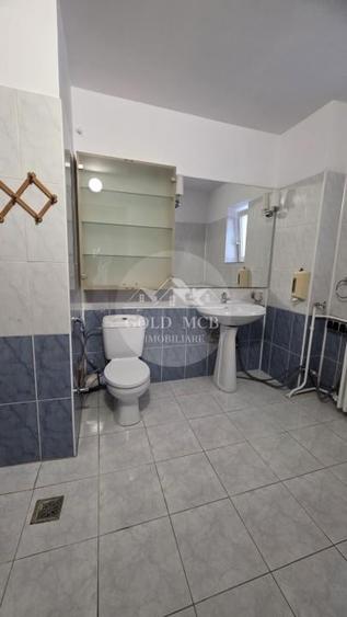 Apartament cu 4 camere circular, mobilat în Matei Voievod