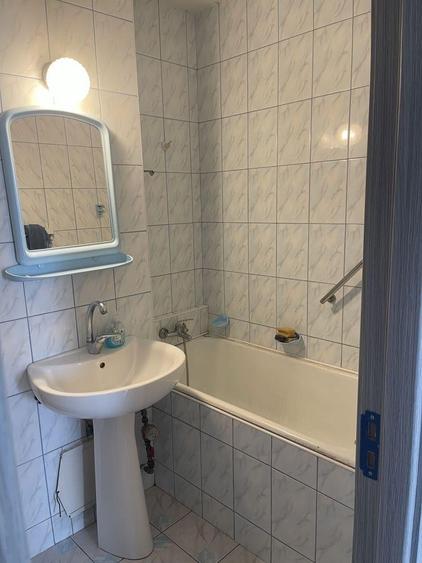 Apartament cu 2 camere decomandat în Păcii