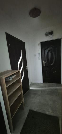 Bucur Obor metrou- se accepta studenti - 2