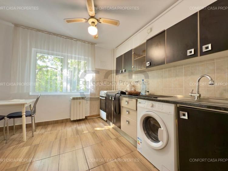 Apartament cu 2 camere decomandat în Decebal