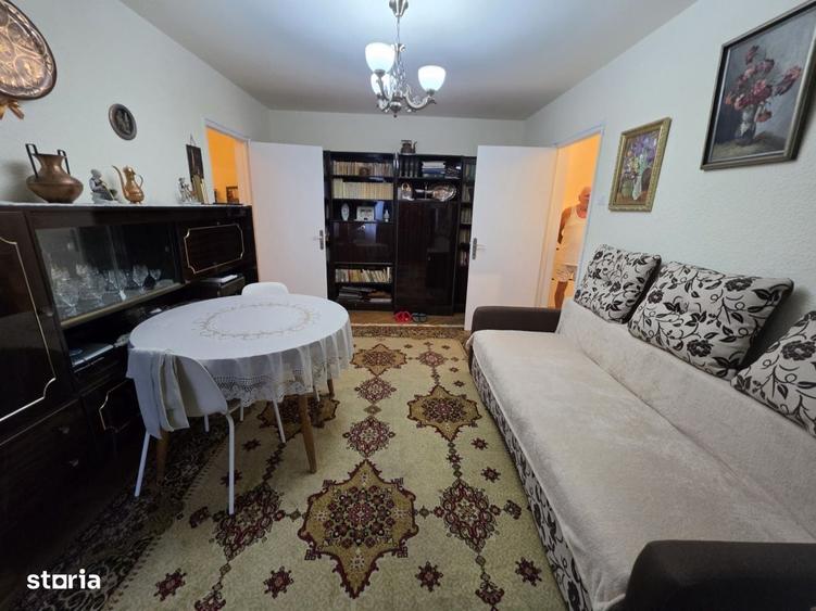 Apartament cu 2 camere semidecomandat în Mihai Bravu