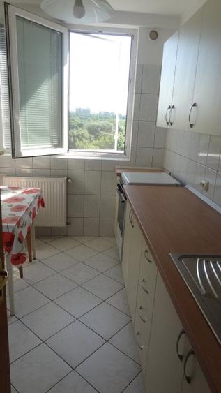 Apartament cu 2 camere semidecomandat în Tineretului