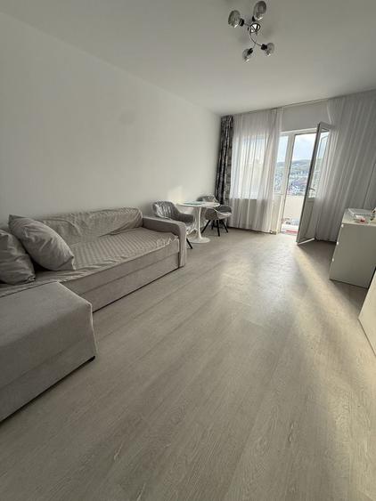 Apartament cu 2 camere decomandat în Cetate