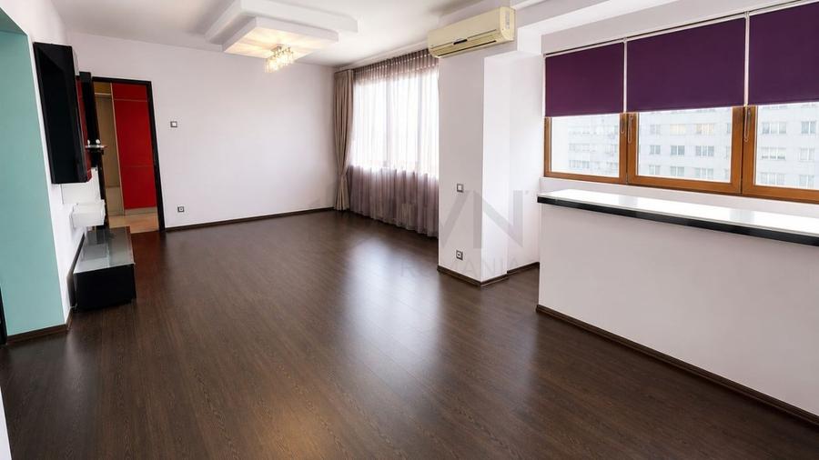 Apartament cu 2 camere decomandat în Basarab
