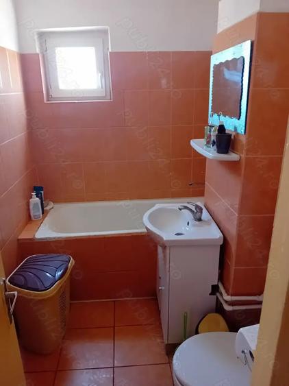 Vand apartament cu doua camere - 6