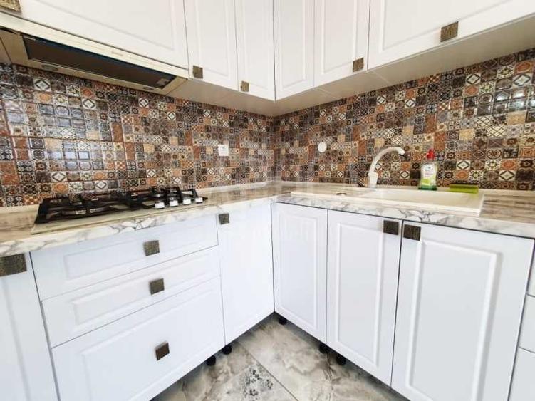 Apartament 3 camere de vanzare in Floresti - 13