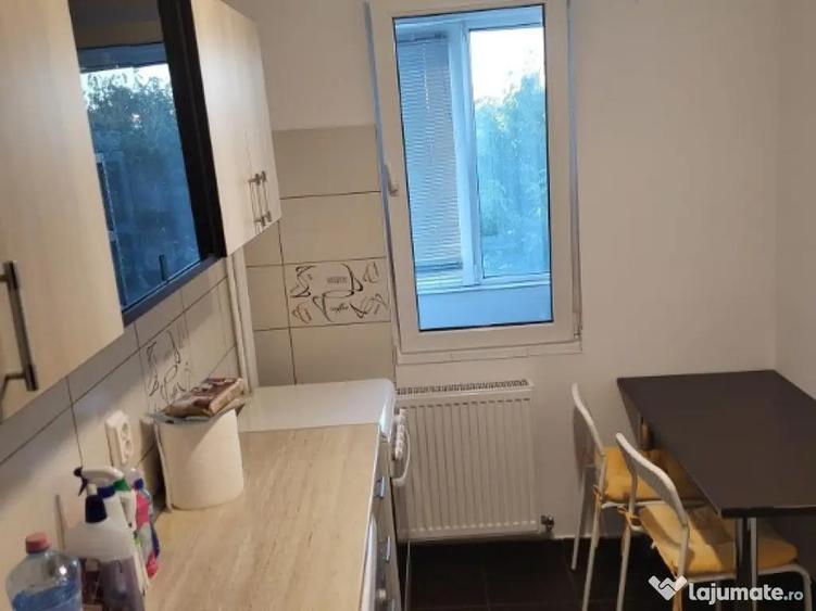 Inchiriez apartament 2 camere decomandat Sector 4 Berceni - 3