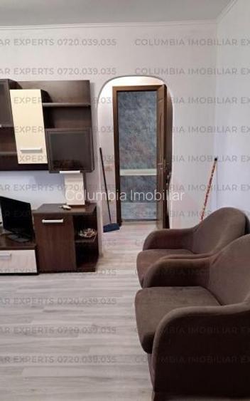 EROII REVOLUTIEI City Mall