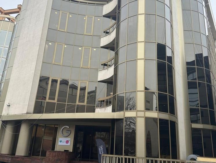 Office Piata Victoriei - 1