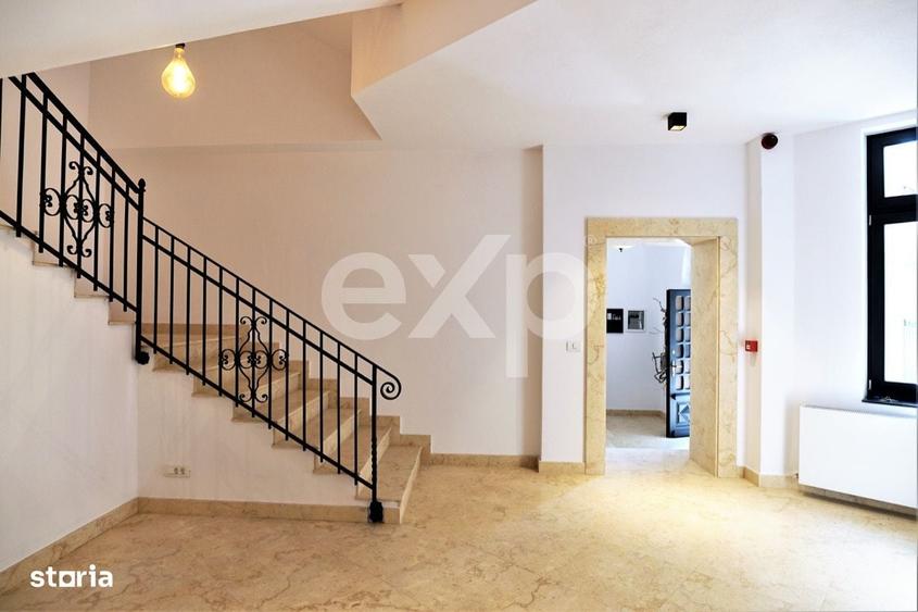 Casă cu 4 camere cu Teren 250 Mp în Romană