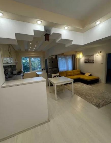 Salaj,et.1/4,DECOMANDAT,Amenajat,2 bai,mobilat,utilat,complet - 2