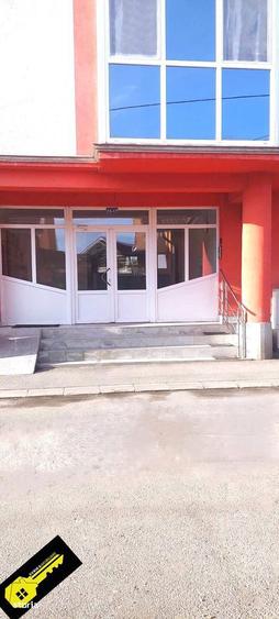 Ap. cu 1 camera, SU 44 mp, bloc nou, etaj 1 - 2