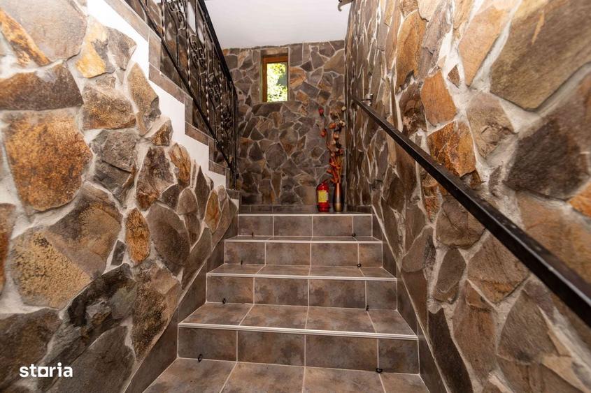 Pensiune cu restaurant comercial ,SI casa de locuit - 8