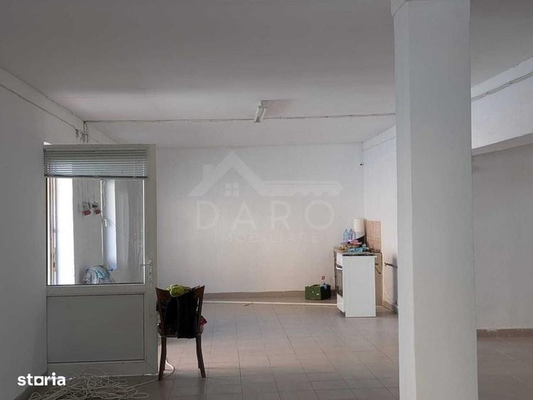 Casă cu 4 camere cu Teren 1255 Mp în 7 Noiembrie