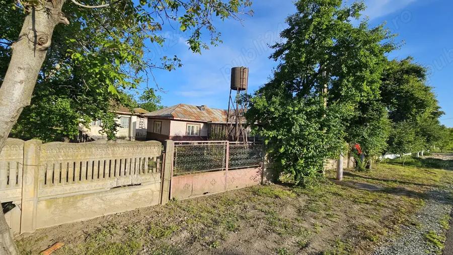 Casa de vanzare+Teren 1000mp - 8