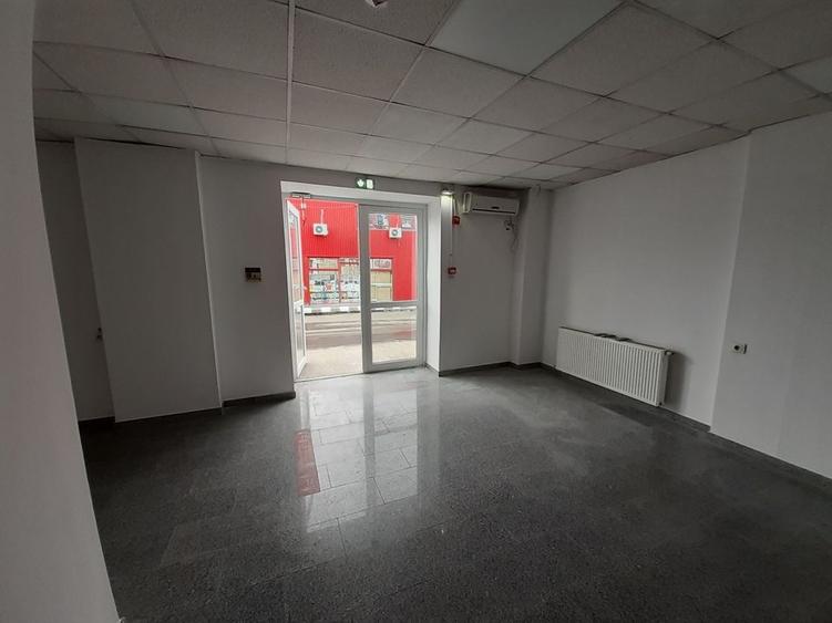 Showroom, birouri si depozitare in zona comerciala din Afumati - 7