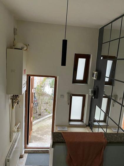 Inchiriez Casa la curte Proprietar central Popa Nan - 2