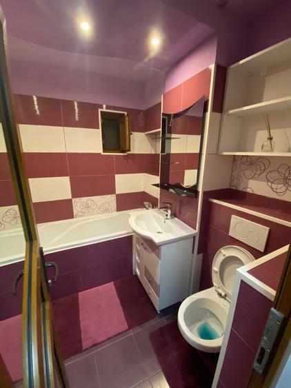 Inchiriez apartament 3 camere - 3