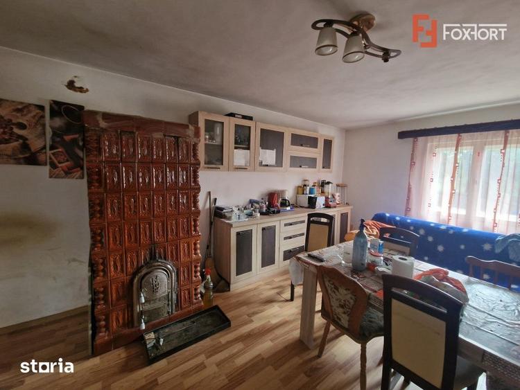 Casa cu 3 camere si teren de 2096 mp in Ianova - 6