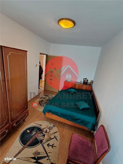 Apartament 2 camere, ultracentral Tulcea str. Isaccei, centrala pe g - 4