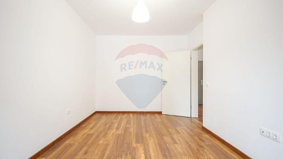 Apartament 3 camere cu bucatarie mobilata si utilata|loc de parcare - 16