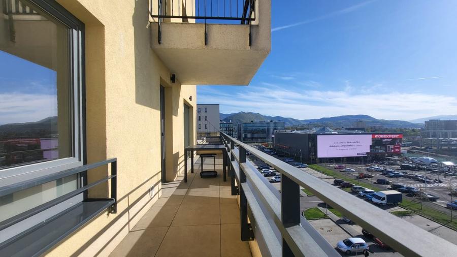 PROPRIETAR,2.5 camere 77mp +2 terase 22 mp+200mp terasă pe nivel | Kasper-Coresi - 10