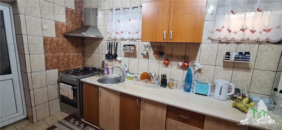 Casa  spatioasa cu 5 camere si curte proprie in Zona Bratianu, Constanta - 6