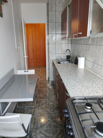 Calea Vitan, Mall - 7