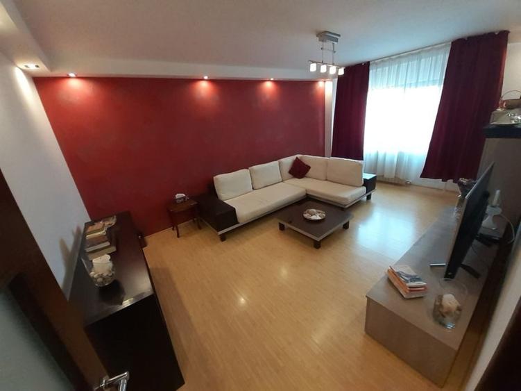Apartament cu 2 camere in zona Lipovei - 1
