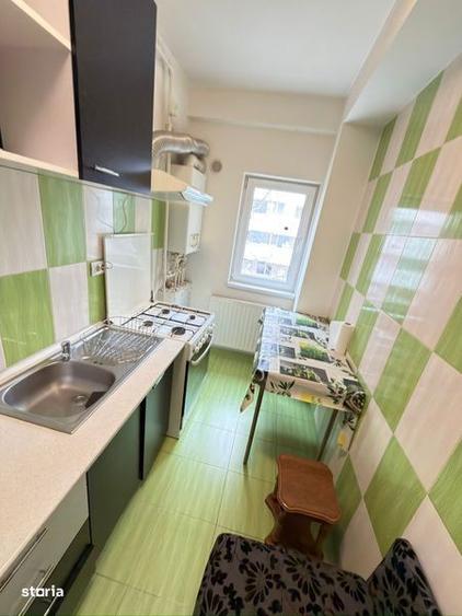 Garsoniera de inchiriat. Propietar - 4