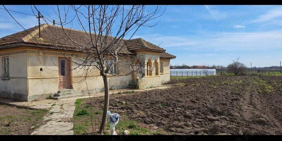 Casa de vanzare,comuna Pecineaga,Constan?a