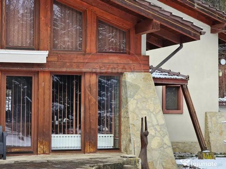 Vila de lux cu 4 camere de vanzare in Campulung Moldo... - 5