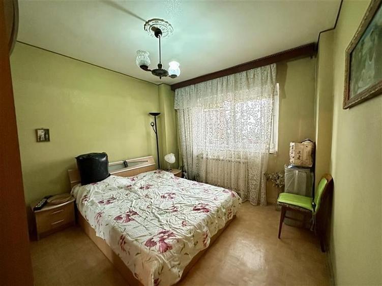 Apartament 3camere de vanzare - Apusului - etaj 3/8, aproape de metrou - 13