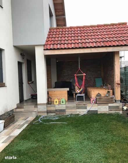 Vila 23 august 4 camere, teren 230m2 - 2