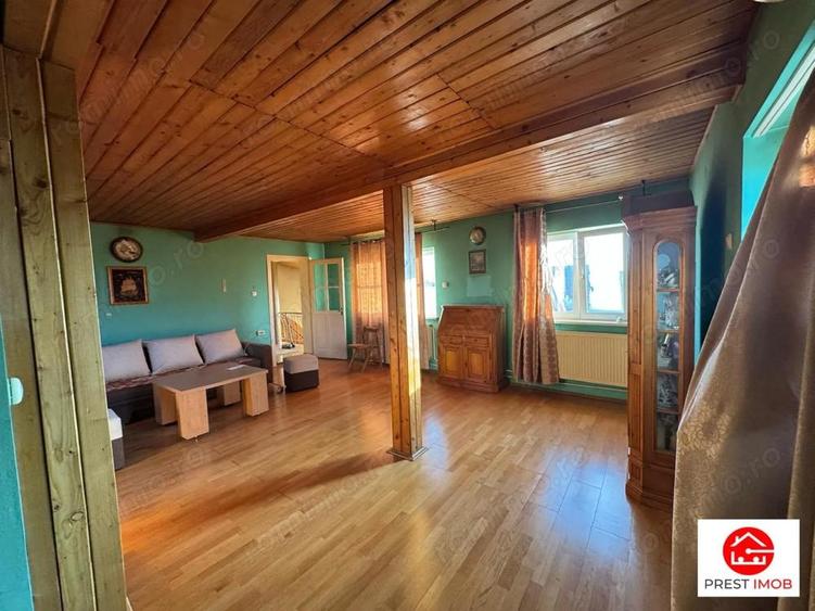 Casa independenta , vintage de vanzare , 300 mp cu teren de 1493 mp Sancrariul de Mures - 8