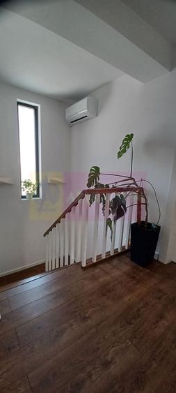 Săbăreni, casă P+1+pod, 5 camere, 130 mp utili, curte 470 mp - 9