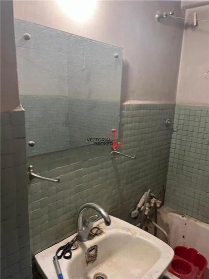 Garsoniera Titan P-ta Minis bloc mix priveliste libera - 7