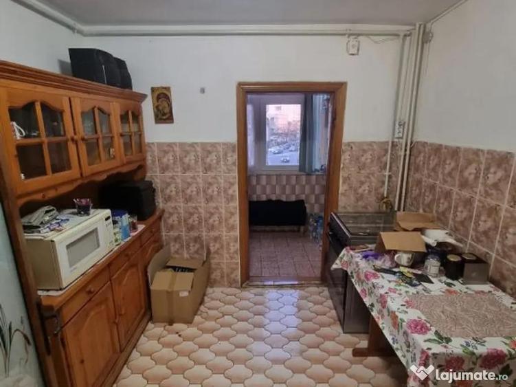 Casa de cultura-apartament 3 camere decomandat cu gaze - 1