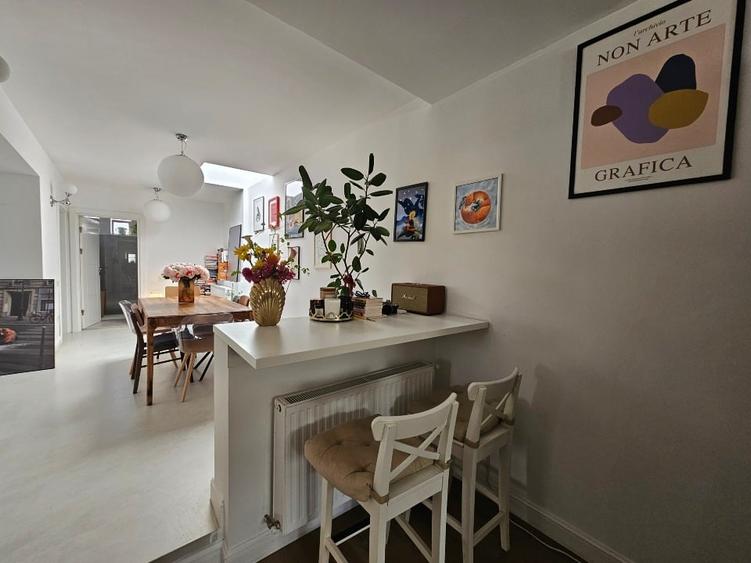 Apartament superb cu 3 camere si terasa generoasa, Victoriei - 8