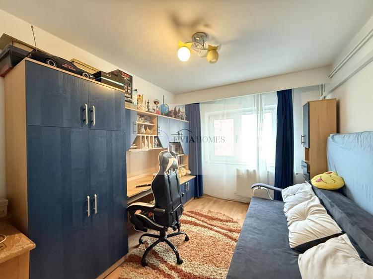 Apartament cu 3 camere / etaj 4 / Cartier Intre Lacuri - 2