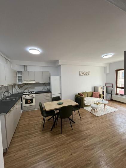 Apartament superb de inchiriat cu pisicina in complex - 2