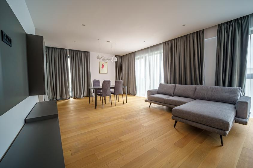 Apartament cu 4 camere de vânzare // One Herăstrău Towers - 1