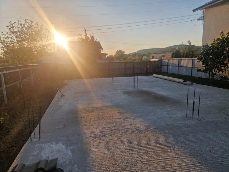 Teren 500600 mp + temelie 80 mp + beci 3x5 + proiect casa inclus (ca in poze)! Gata de construit! - 3